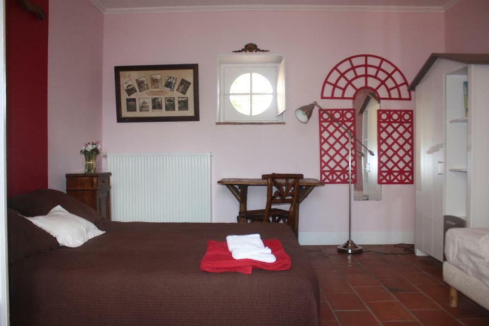 Presbytere De Jonquiere Bed and Breakfast Lavaur  Eksteriør billede